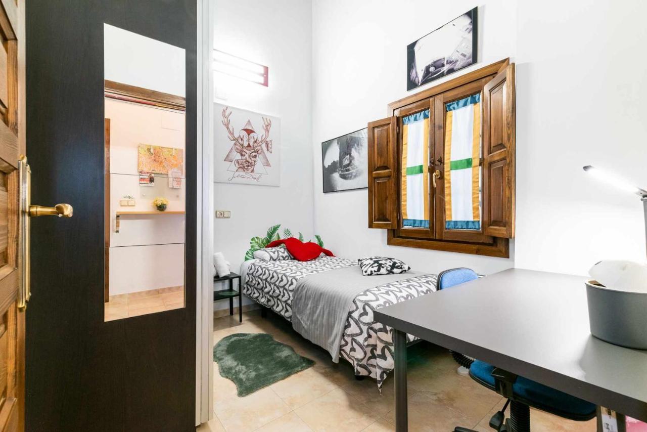 Comodo Y Moderno Apartamento Centro Granada Exteriör bild