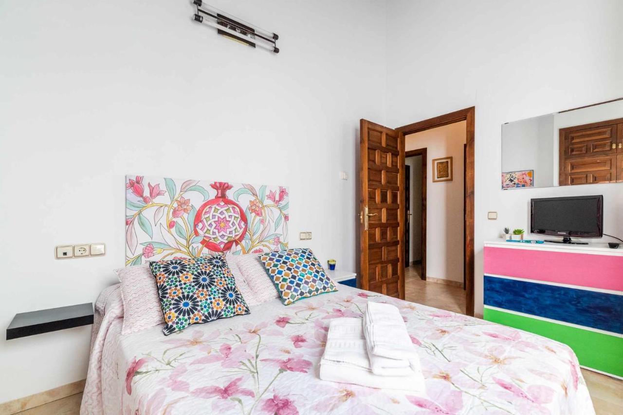 Comodo Y Moderno Apartamento Centro Granada Exteriör bild